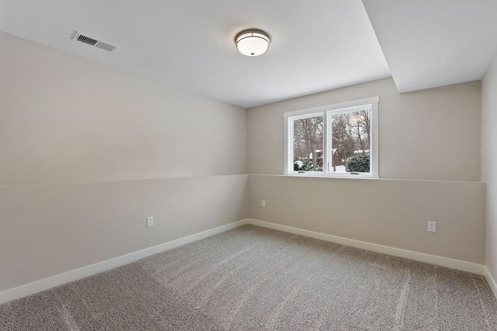 6035 Cherrywood Road Mound, MN 55364 - Photo 17 of 37 Gallery Image 17