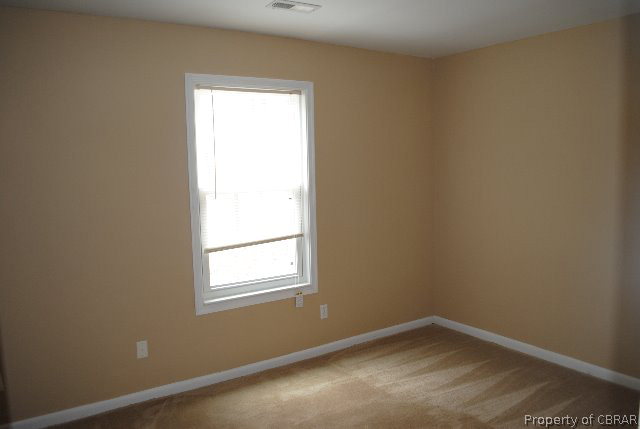 8744 Marlfield Road Gloucester, VA 23061 - Photo 4 of 8