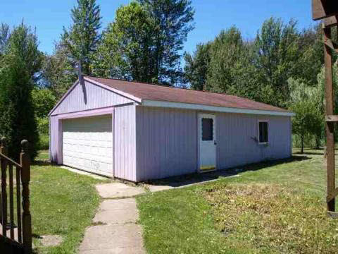 975 Harris Road Brooklyn, MI 49230 - Photo 10 of 11 949830-9.JPG