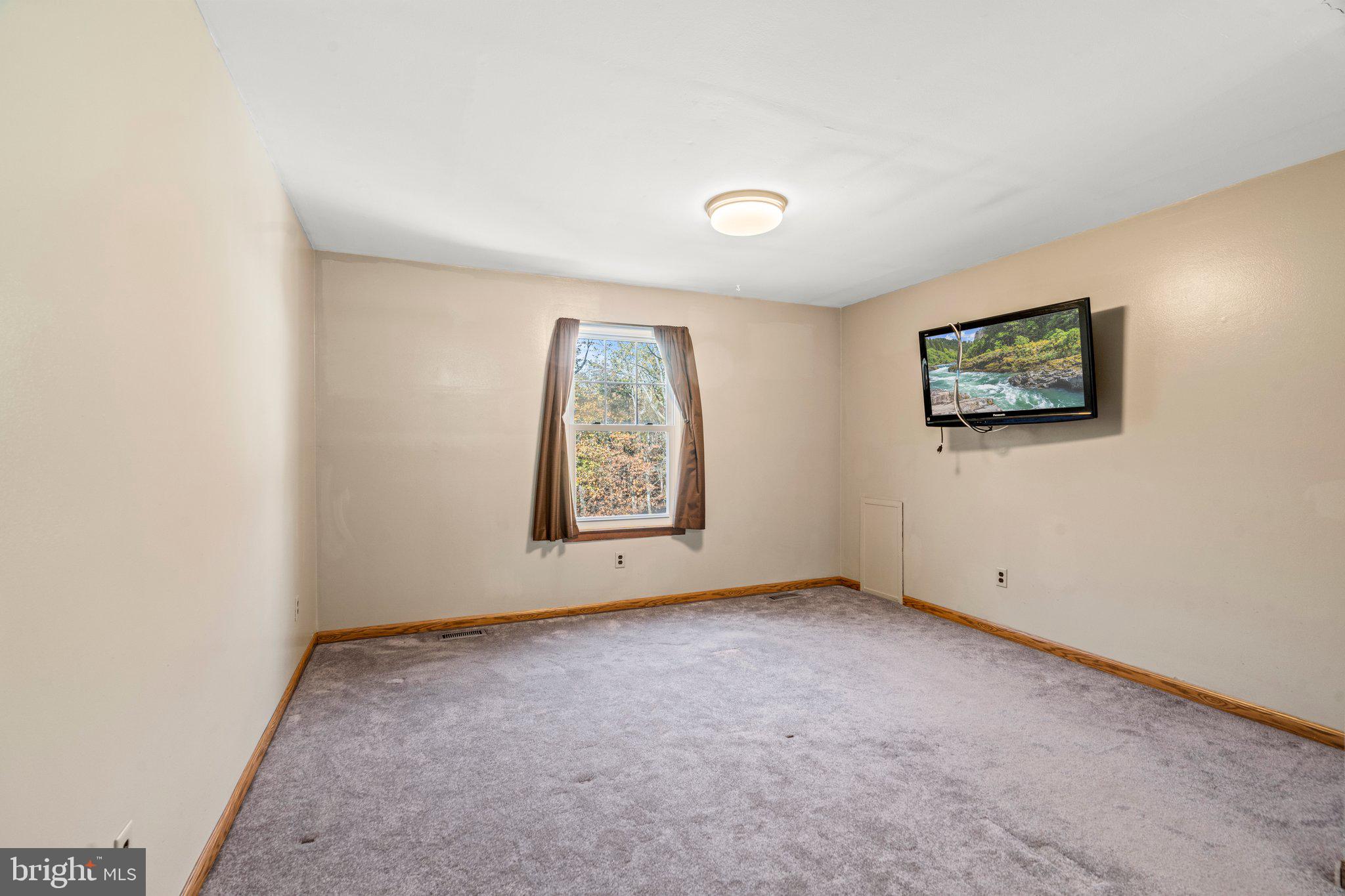 35 Cherry Lane Clementon, NJ 08021 - Photo 14 of 38 Gallery Image 14