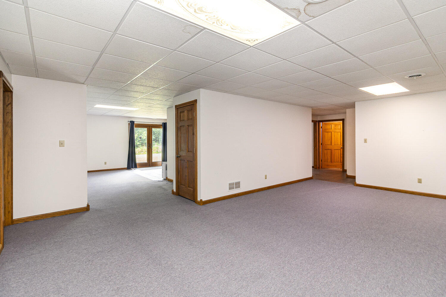 17020 Holtz Road Lowell, IN 46356 - Photo 11 of 24 1500x1000