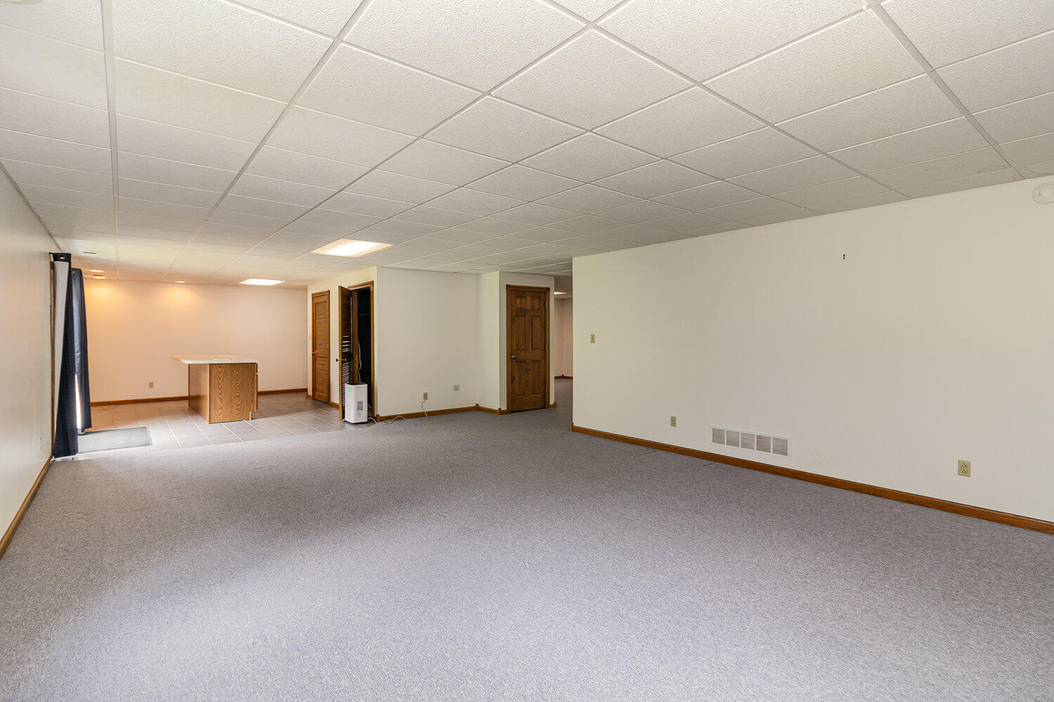 17020 Holtz Road Lowell, IN 46356 - Photo 12 of 24 1500x1000