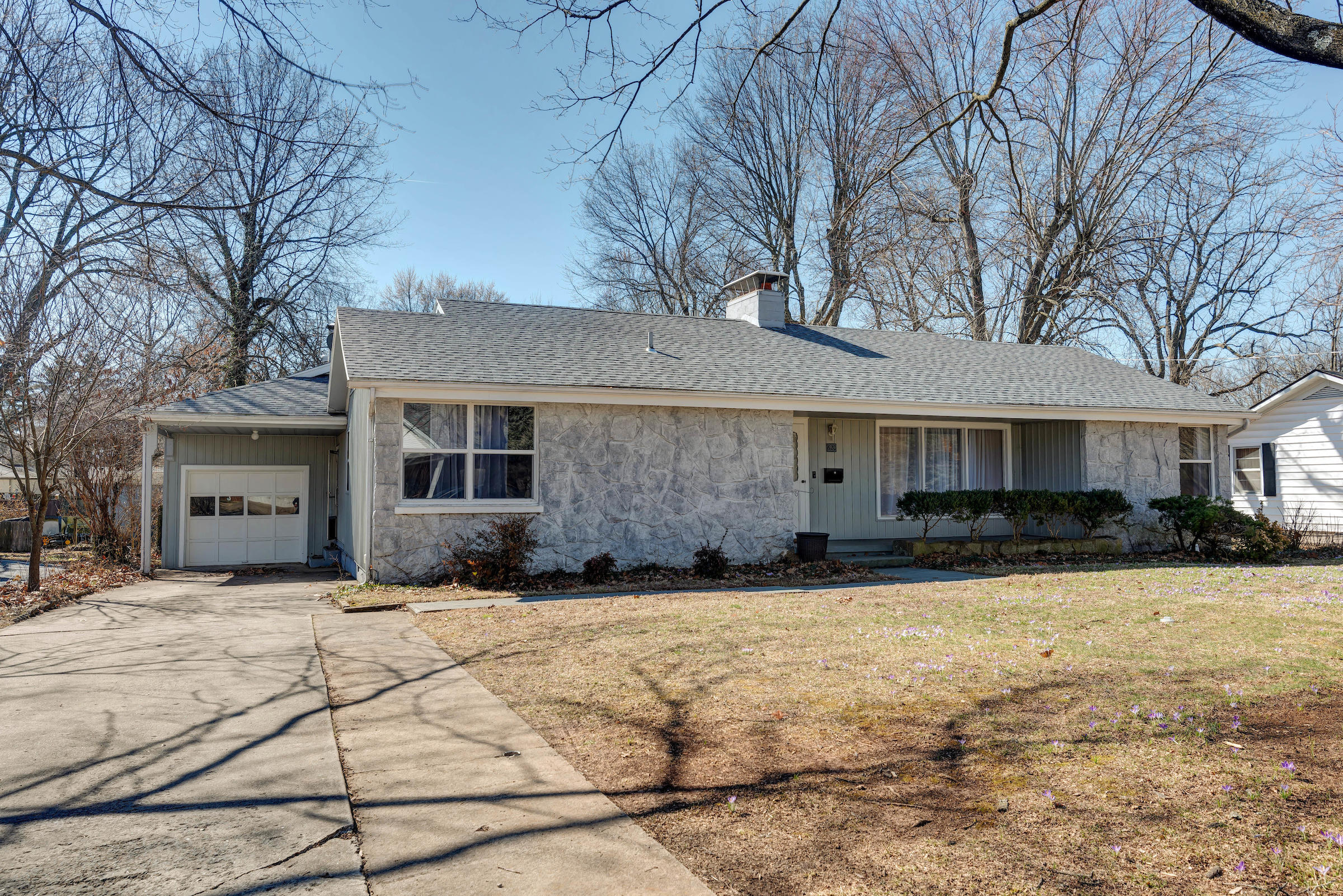 620 East Cherokee Street Springfield, MO 65807 - Photo 1 of 1 Cherokee (2)