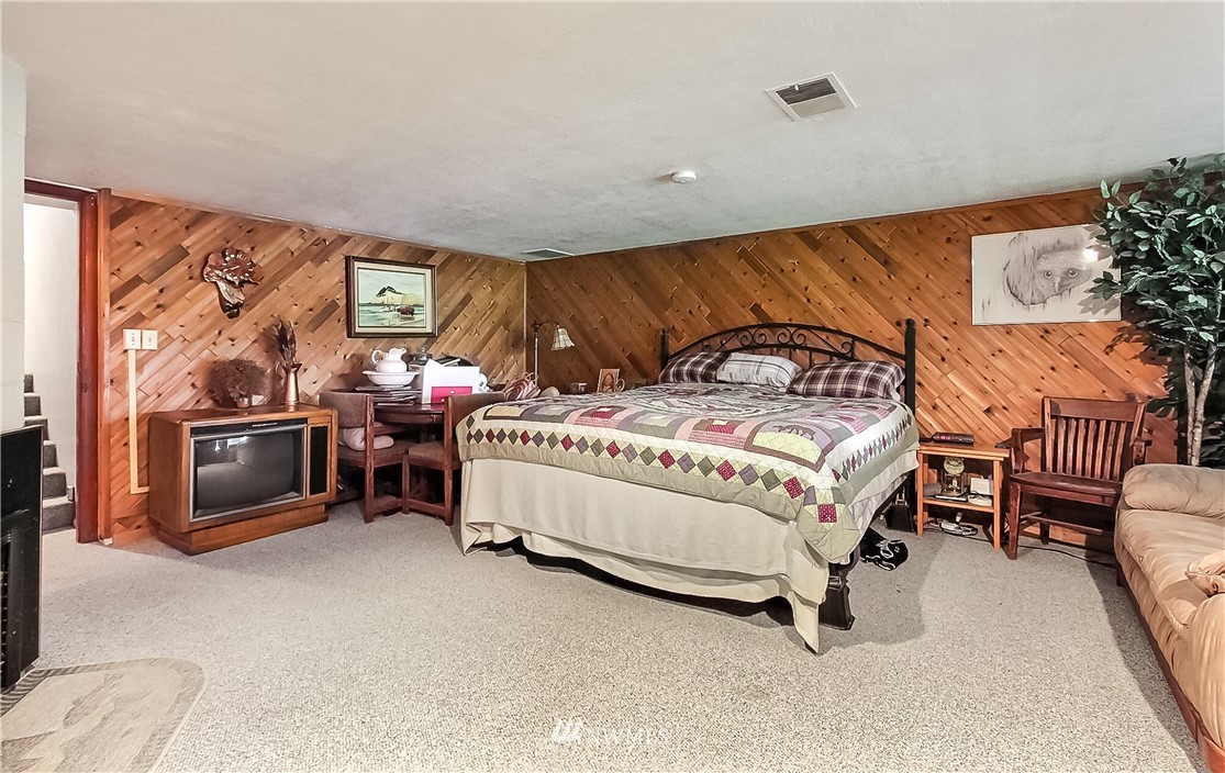 2917 Carpenter Road Southeast Lacey, WA 98503 - Photo 13 of 16 Gallery Image 13