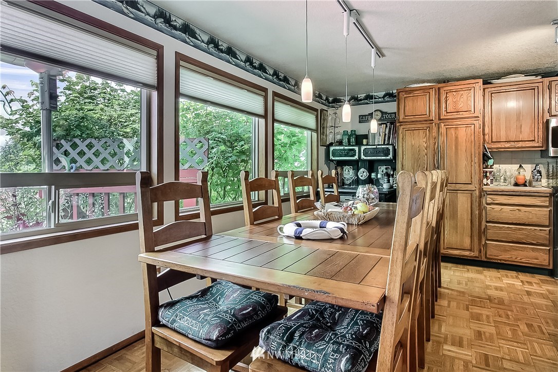 2917 Carpenter Road Southeast Lacey, WA 98503 - Photo 7 of 16 Gallery Image 7