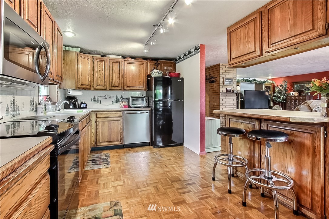 2917 Carpenter Road Southeast Lacey, WA 98503 - Photo 8 of 16 Gallery Image 8