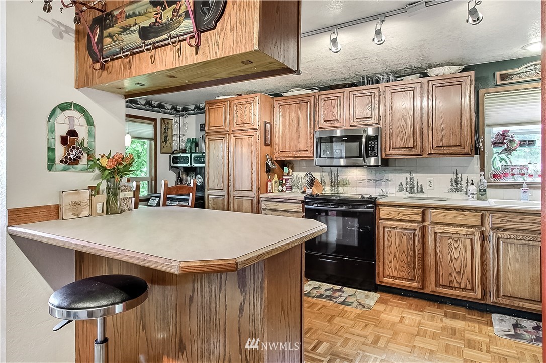 2917 Carpenter Road Southeast Lacey, WA 98503 - Photo 9 of 16 Gallery Image 9