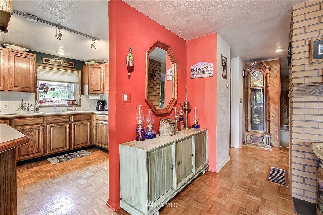 2917 Carpenter Road Southeast Lacey, WA 98503 - Photo 10 of 16 Gallery Image 10