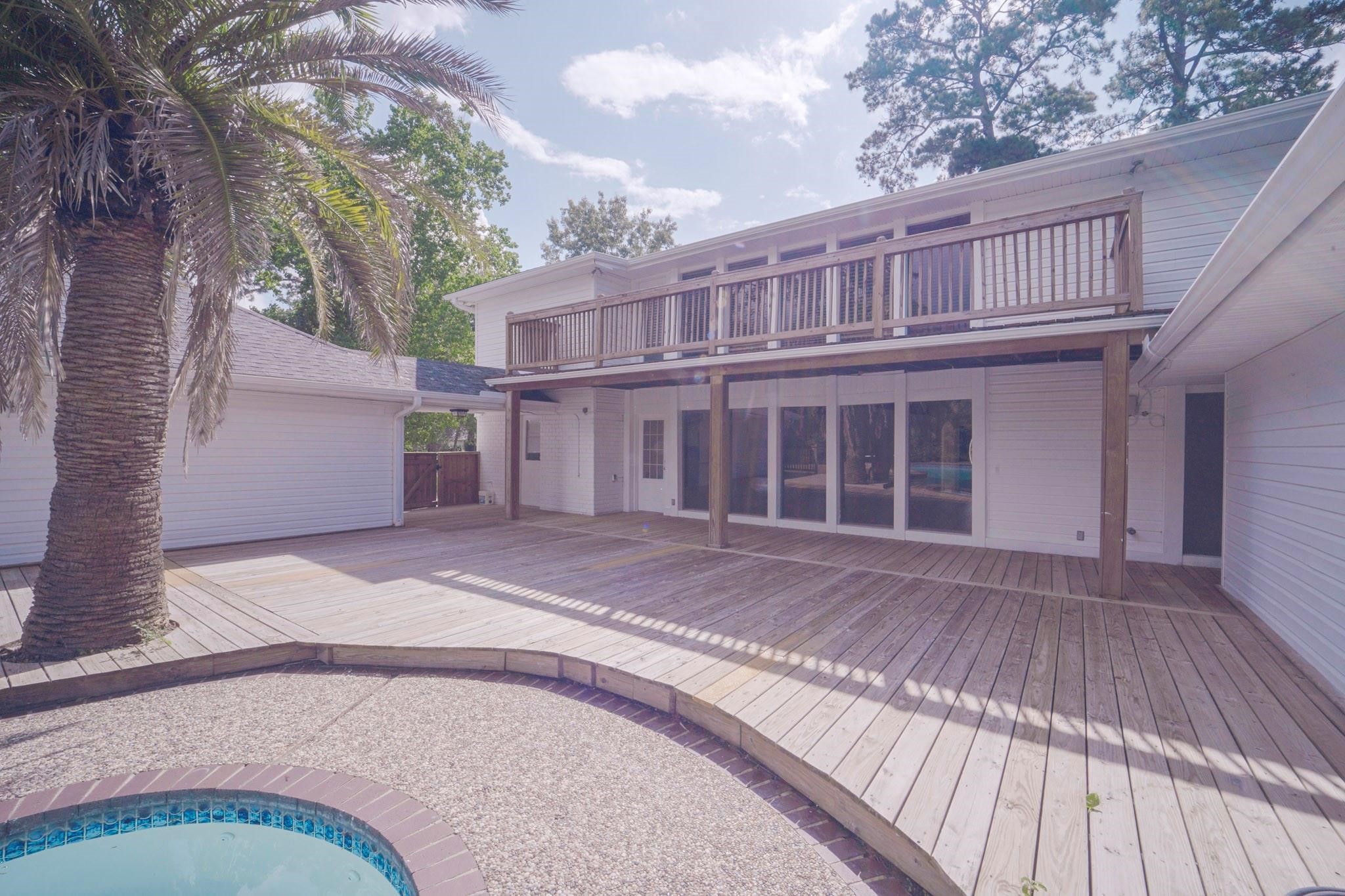 1419 Chestnut Ridge Road Houston, TX 77339 - Photo 4 of 26 Gallery Image 4