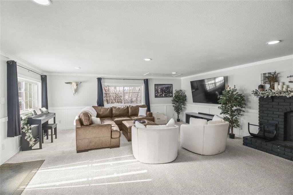 1215 Berry Road Independence, MO 64057 - Photo 4 of 24