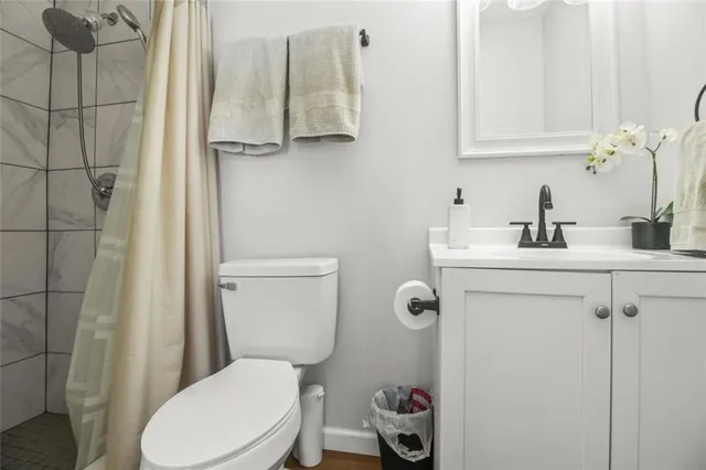 $319,900 | 1215 Berry Road, Independence, MO 64057