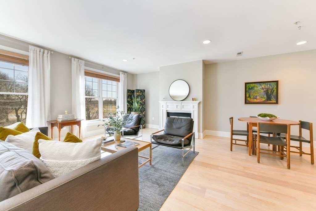 1306 Columbia Road, Unit 3C Boston, MA 02127 - Photo 10 of 23
