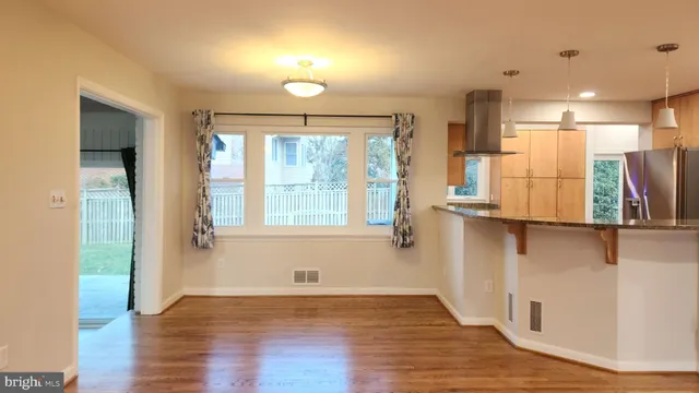 $4,400 | 7609 Woodridge Circle, Alexandria, VA 22308