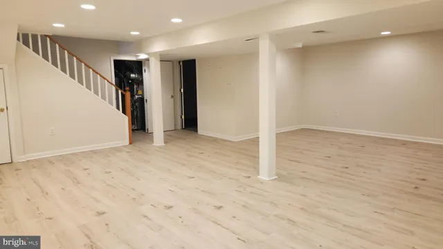 $4,400 | 7609 Woodridge Circle, Alexandria, VA 22308