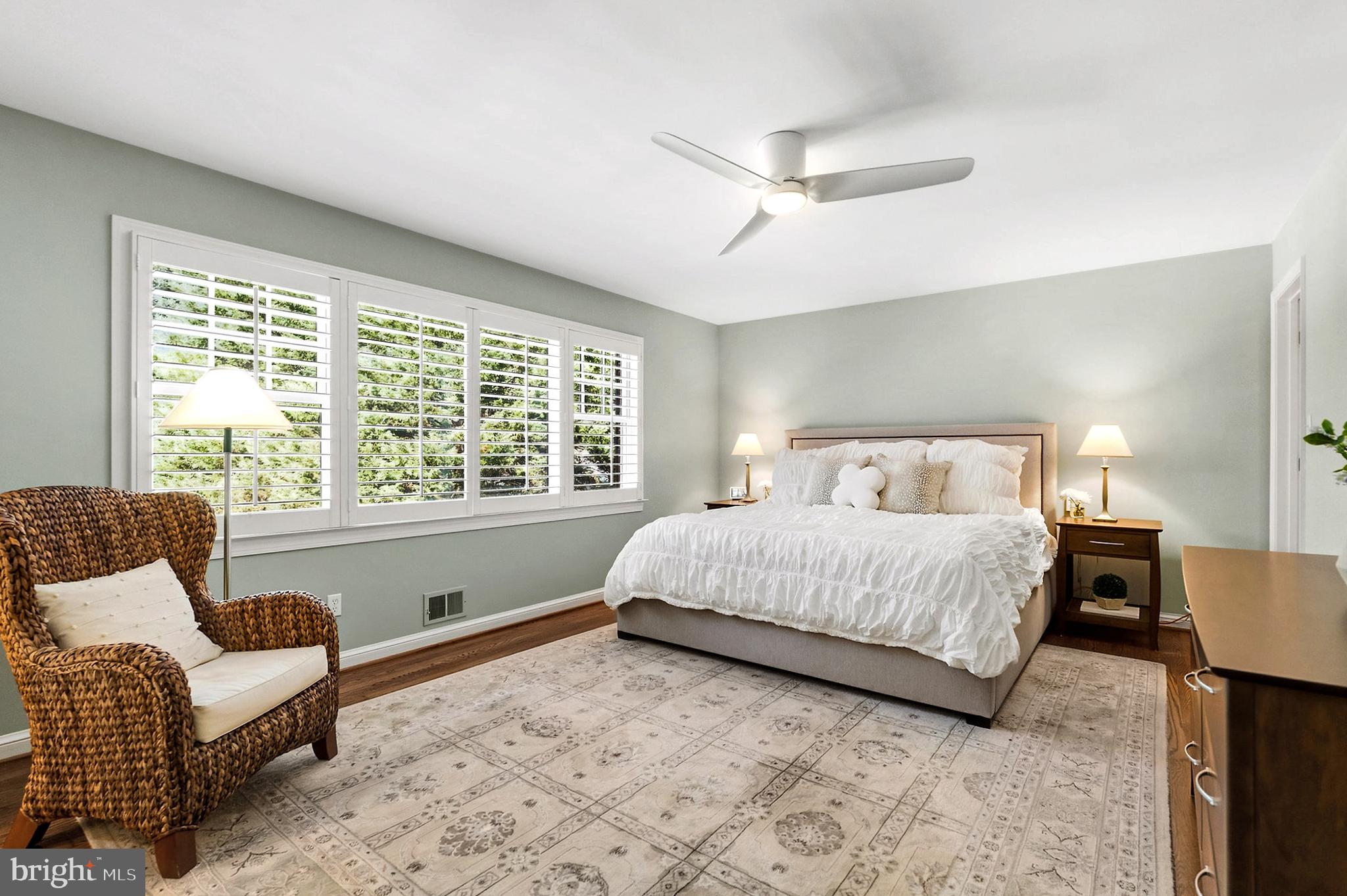 6302 Long Meadow Road McLean, VA 22101 - Photo 15 of 39 PRIMARY BEDROOM w/ dual closets and pool view