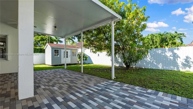 $5,200 | 17994 Northwest 87th Place, Hialeah, FL 33018