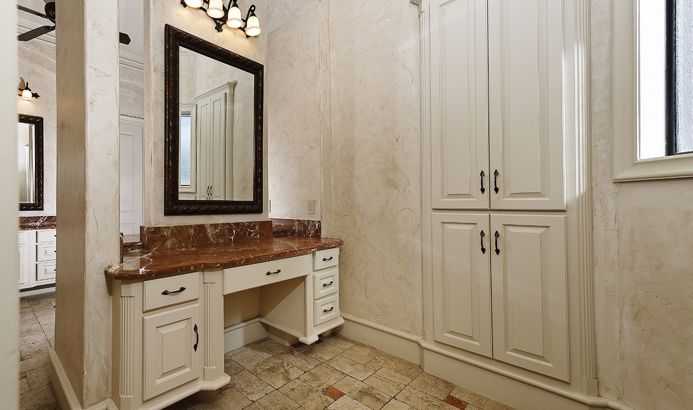 134 South Tranquil Path The Woodlands, TX 77380 - Photo 29 of 49 This is the 3rd vanity of primary bathroom.