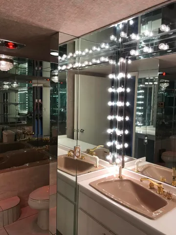 a bathroom with a toilet