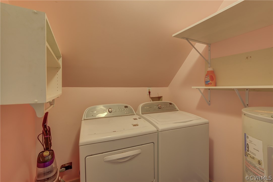 2863 Iverson Road Midlothian, VA 23112 - Photo 25 of 38 a utility room with dryer and washer
