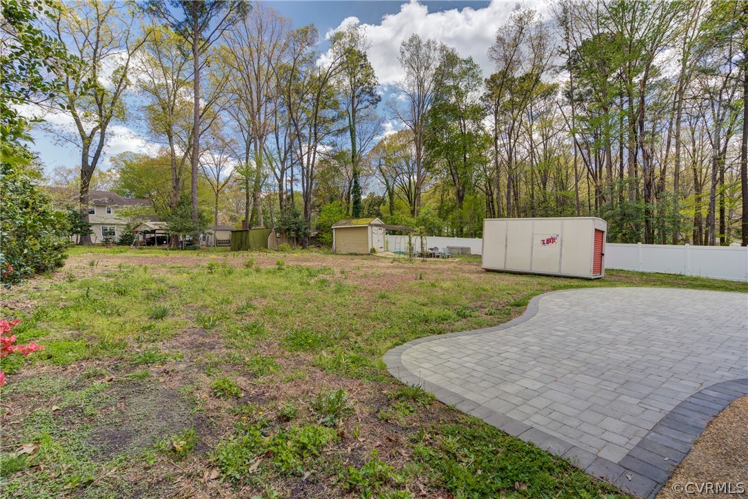 2863 Iverson Road Midlothian, VA 23112 - Photo 35 of 38 a view of a park with large trees