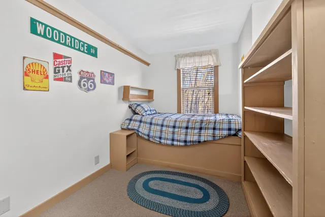 $975,000 | 107 Lamine Lane, Combined Locks, WI 54113