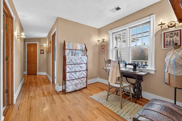 $975,000 | 107 Lamine Lane, Combined Locks, WI 54113