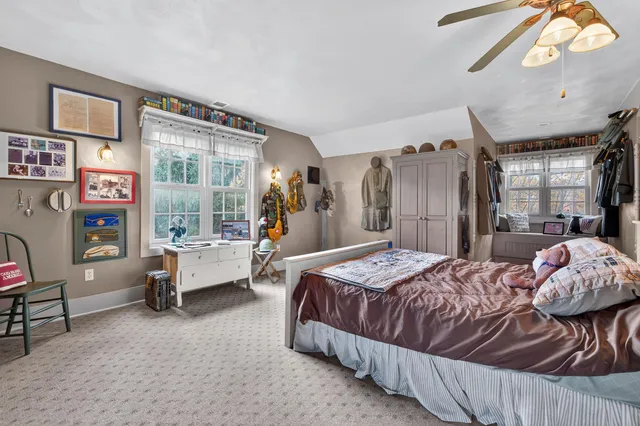 $975,000 | 107 Lamine Lane, Combined Locks, WI 54113