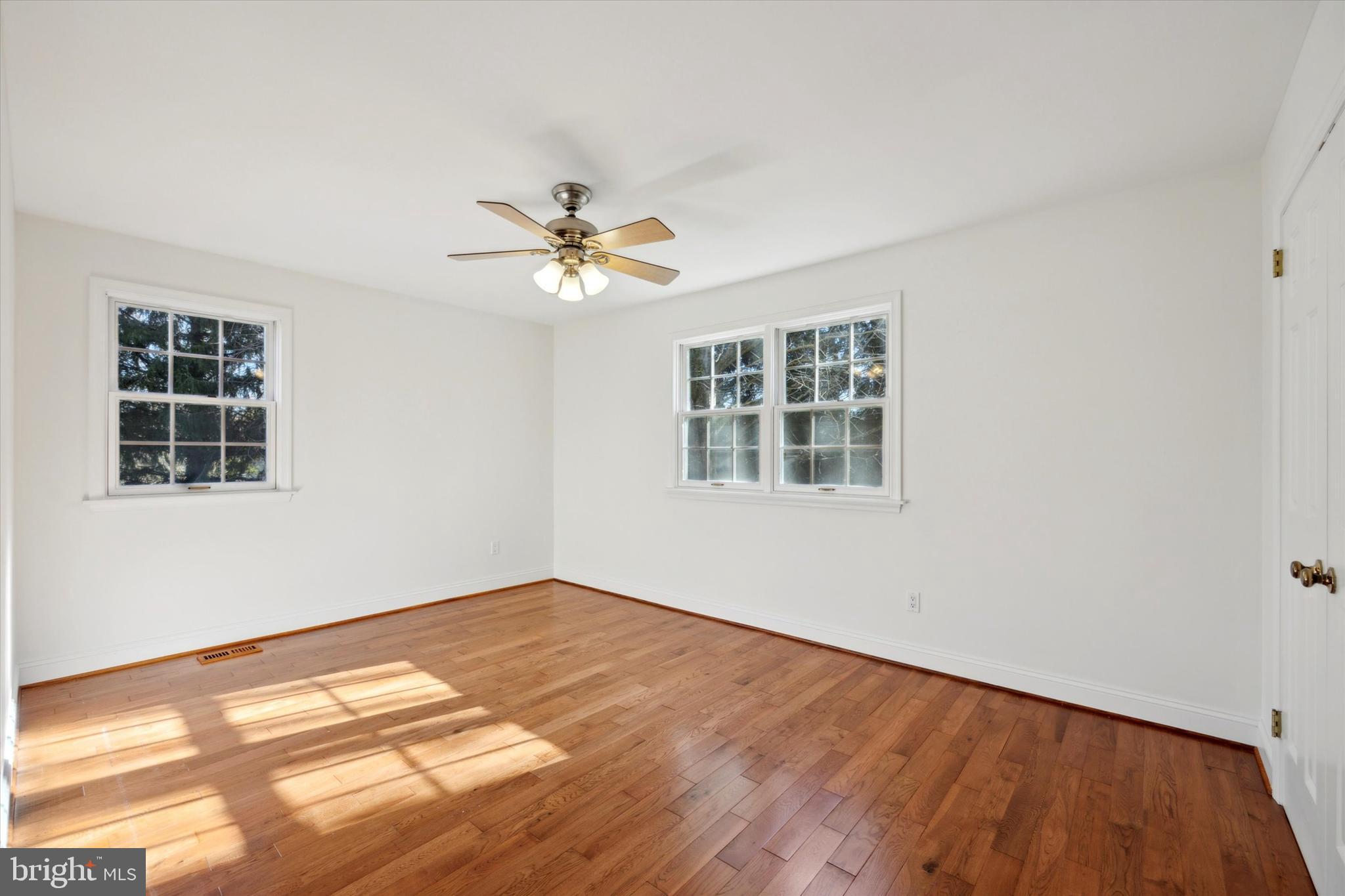 844 Hunt Road Newtown Square, PA 19073 - Photo 23 of 35 a view of an empty room with windows