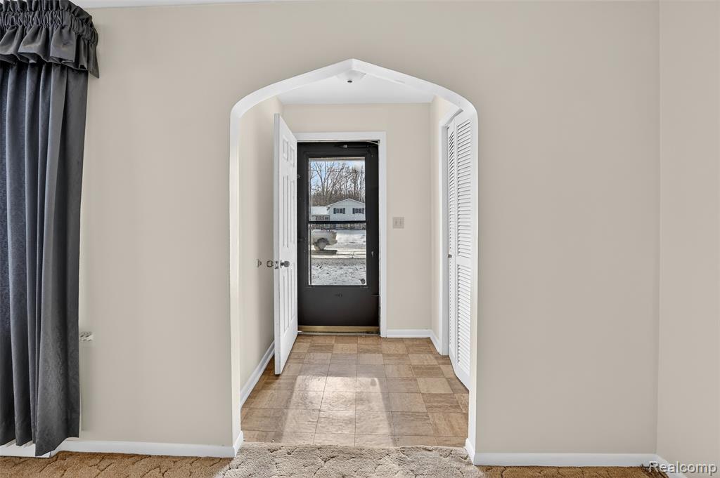 3241 East Curtis Road Birch Run, MI 48415 - Photo 13 of 47