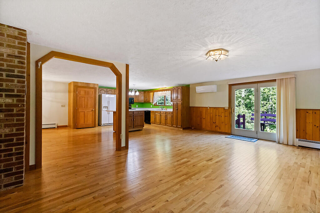 231 Narrows Pond Road Winthrop, ME 04364 - Photo 24 of 89 04_BP5A8393_DxO_mls