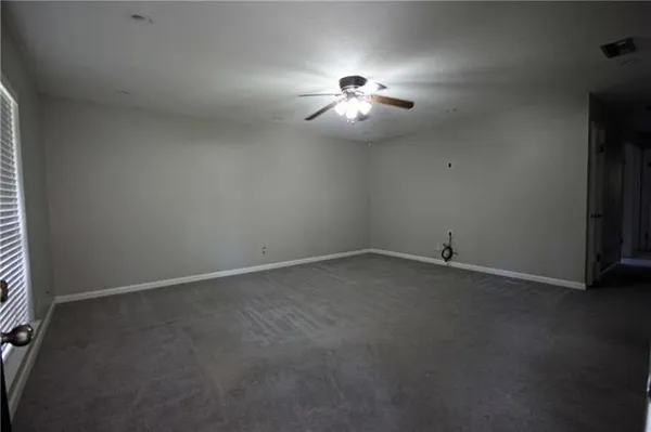 $1,600 | 312 South Buchanan Street, Covington, LA 70433