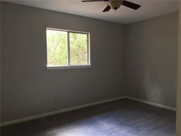 $1,600 | 312 South Buchanan Street, Covington, LA 70433