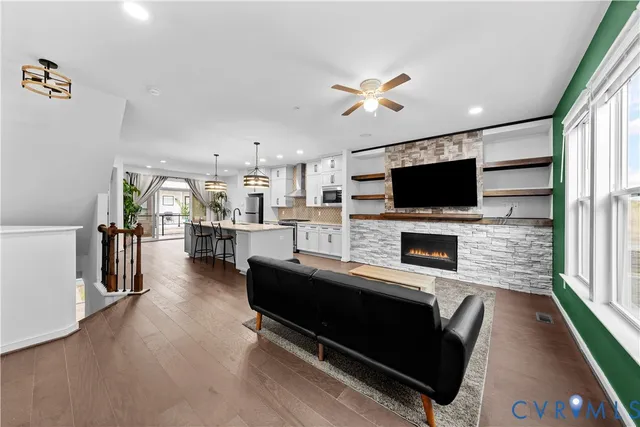 $579,900 | 14 Shiplock Row, Henrico, VA 23231