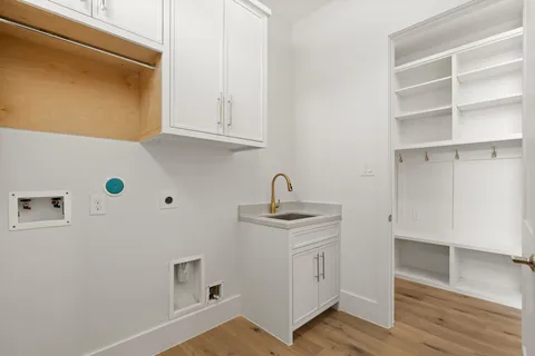 $1,247,000 | 710 Waverly Street, Unit D, Houston, TX 77007