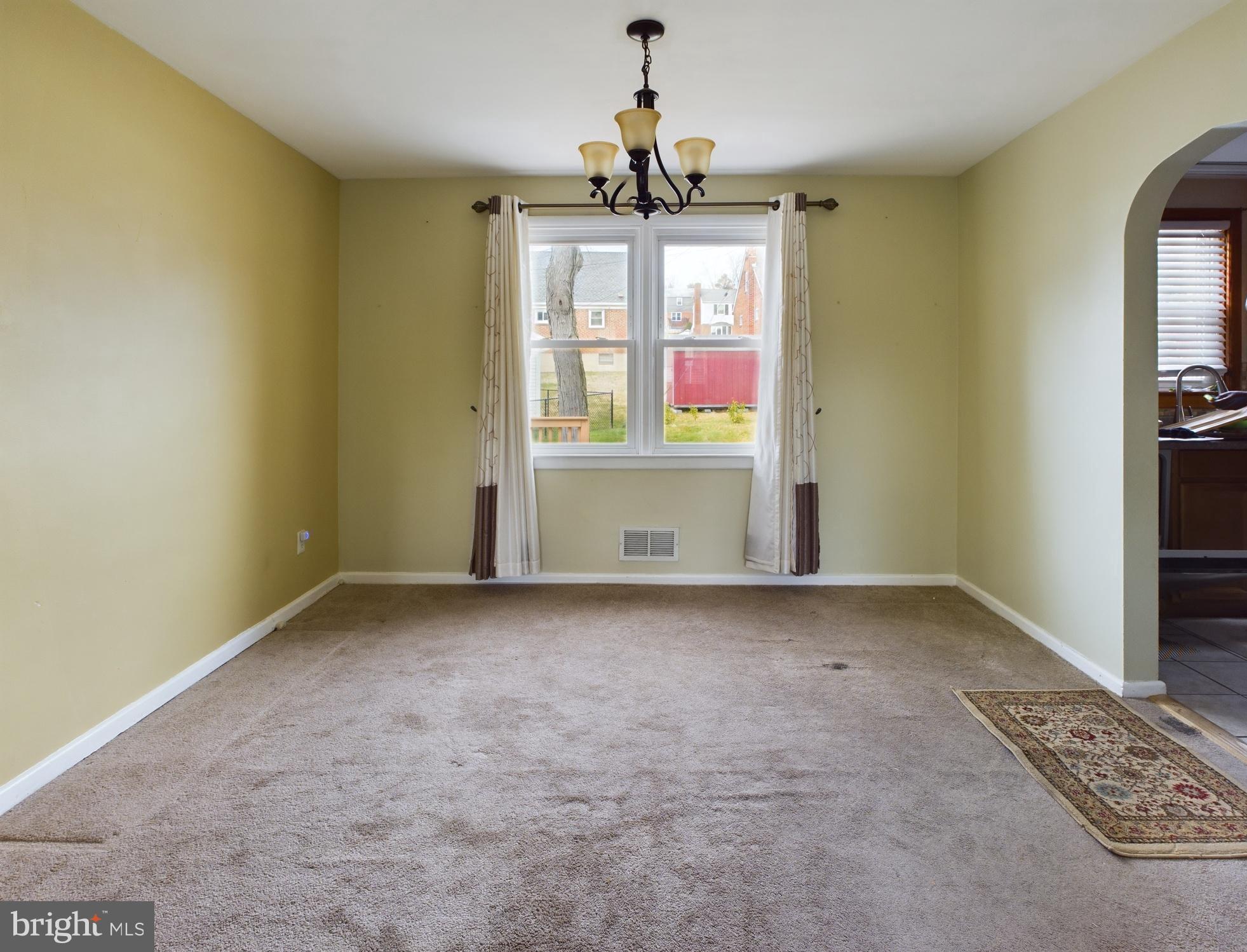 8102 Woodhaven Road Rosedale, MD 21237 - Photo 7 of 36