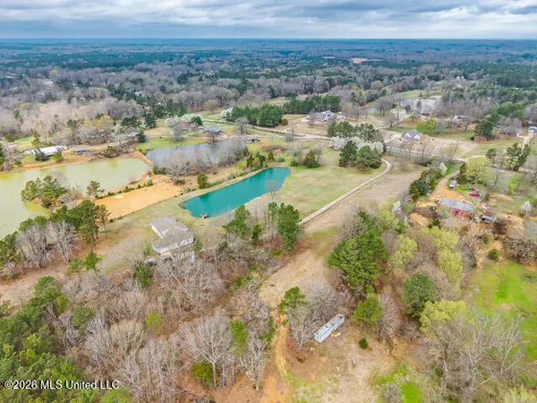 $798,000 | 4597 Hernando Road, Holly Springs, MS 38635