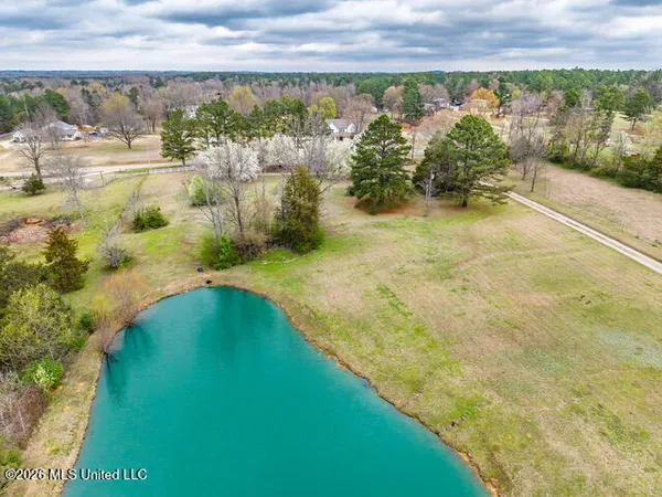 $798,000 | 4597 Hernando Road, Holly Springs, MS 38635