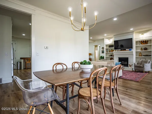 $775,000 | 4597 Hernando Road, Holly Springs, MS 38635