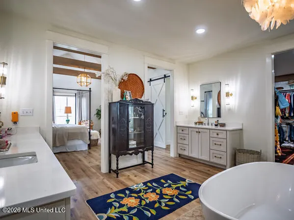 $798,000 | 4597 Hernando Road, Holly Springs, MS 38635