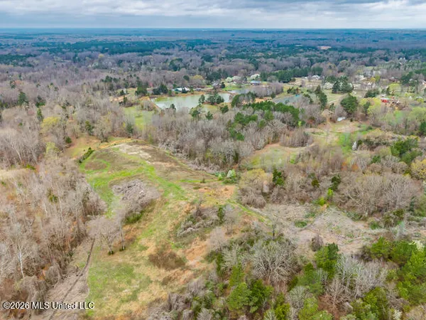 $798,000 | 4597 Hernando Road, Holly Springs, MS 38635