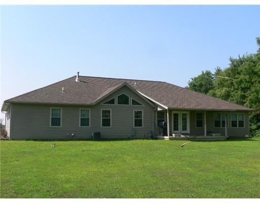 3689 East Loy Road Fletcher, OH 45326 - Photo 2 of 9