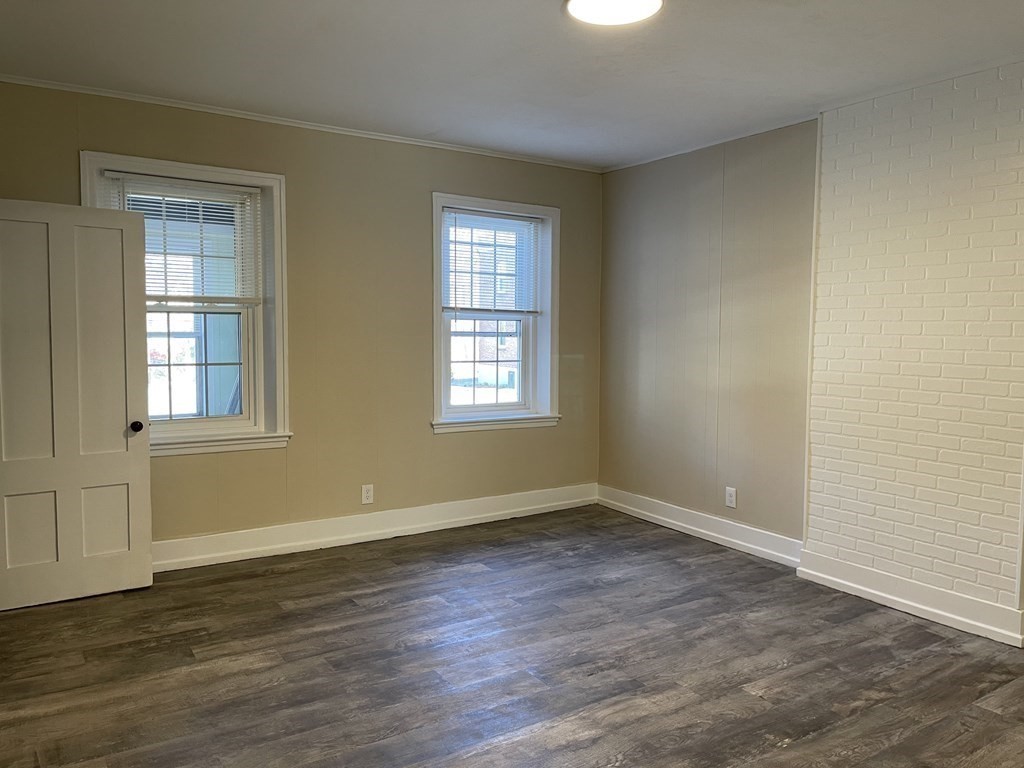 68 Grove Clinton Ma, Unit A Clinton, MA 01510 - Photo 11 of 15
