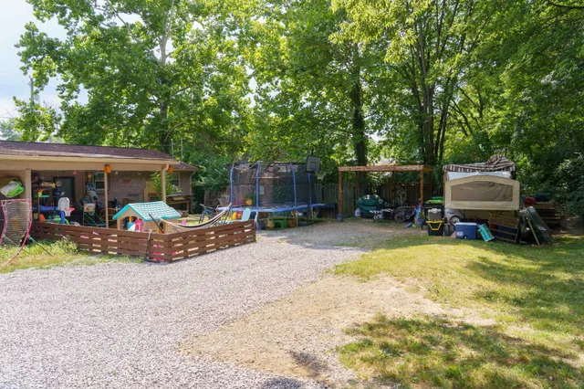 $390,000 | 636 Harpeth Bend Drive, Nashville, TN 37221