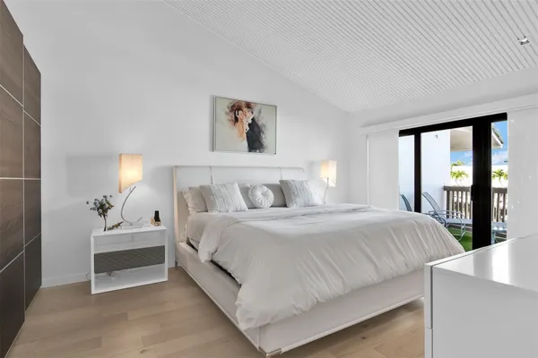 $11,500 | 1035 Boca Cove Lane, Highland Beach, FL 33487