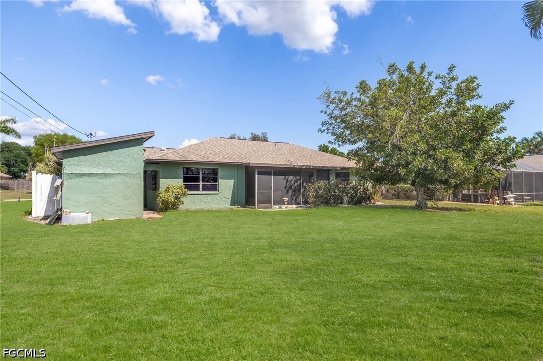 2132 Southwest 14th Place Cape Coral, FL 33991 - Photo 6 of 35