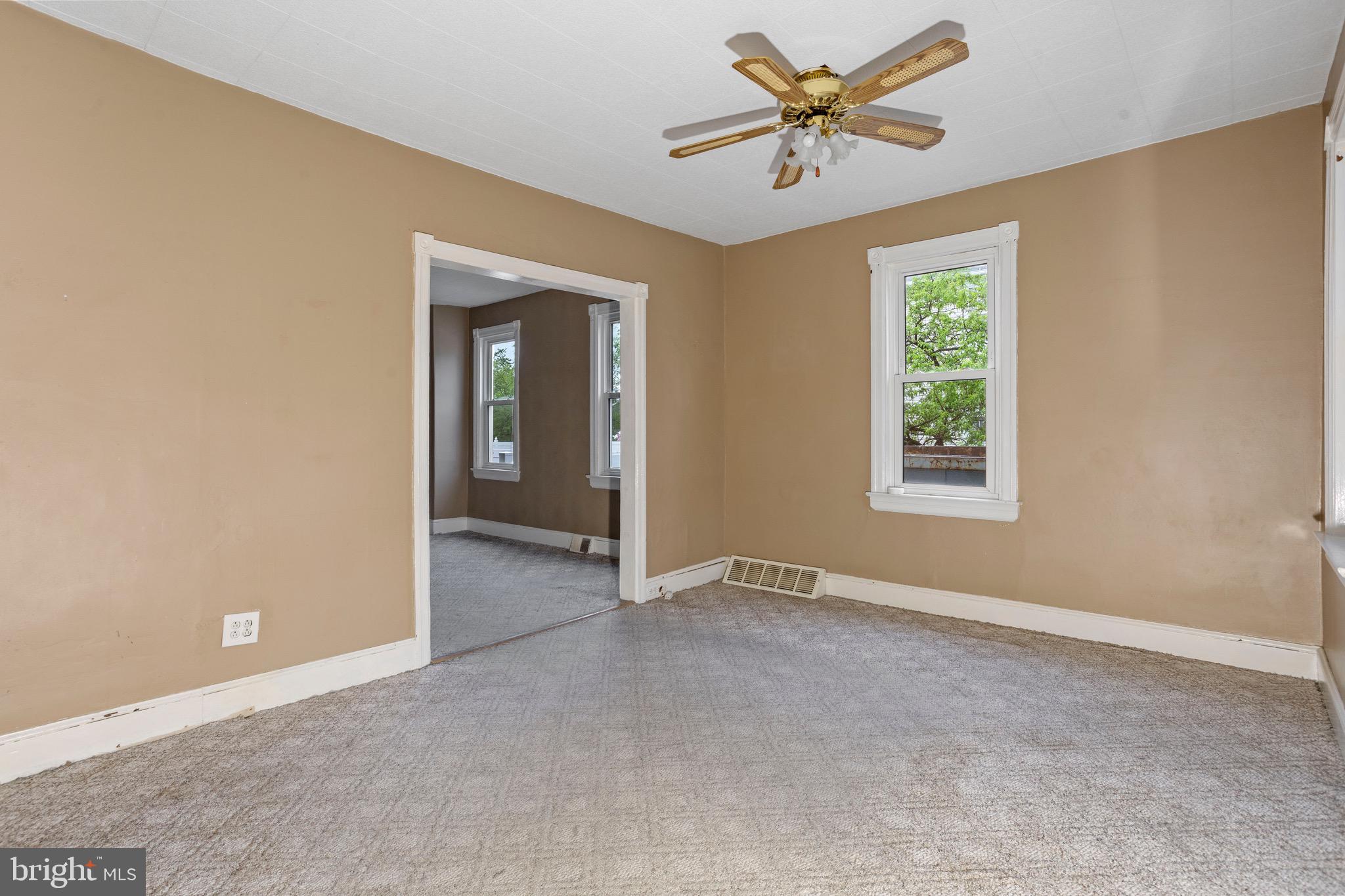 620 Butler Street Riverside, NJ 08075 - Photo 5 of 27