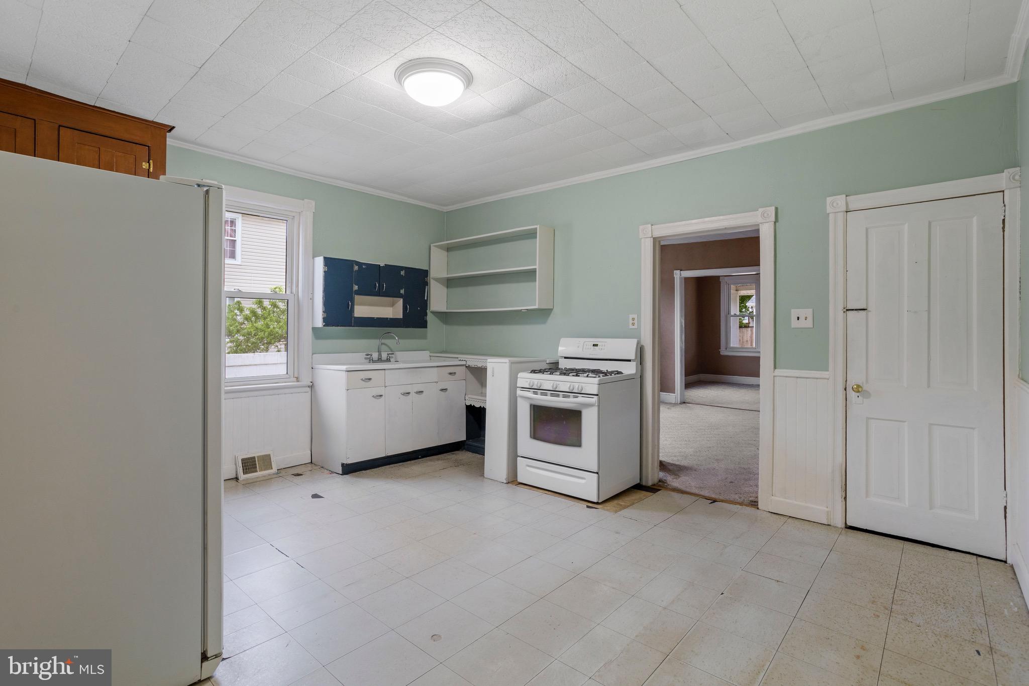 620 Butler Street Riverside, NJ 08075 - Photo 9 of 27