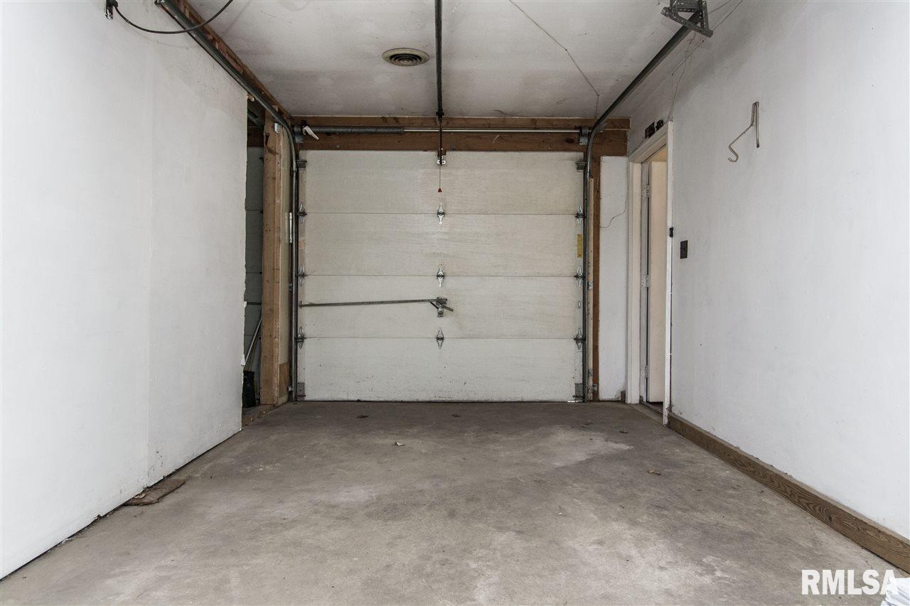504 Richard Street Henry, IL 61537 - Photo 28 of 36 Gallery Image 28