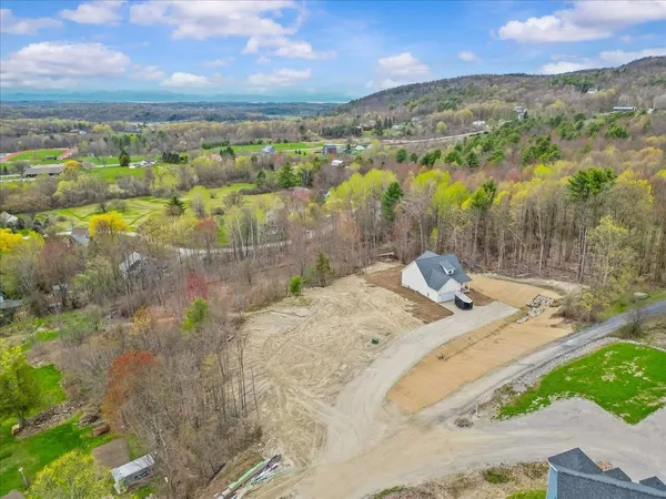 $199,900 | 8 Theresa Way, Unit 8, Hinesburg, VT 05461