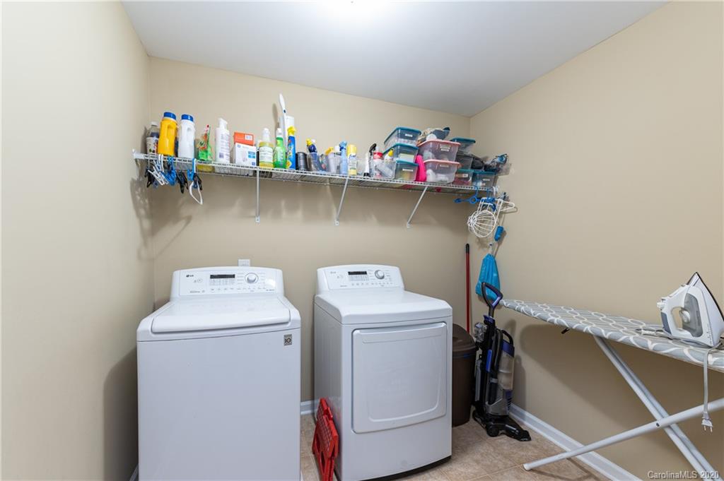 79362 Ridgehaven Road Lancaster, SC 29720 - Photo 26 of 37 a utility room with dryer and washer